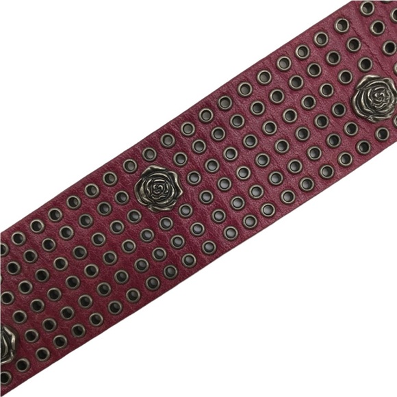 EUC - Betsey Johnson Rose Belt - Picture 3 of 4